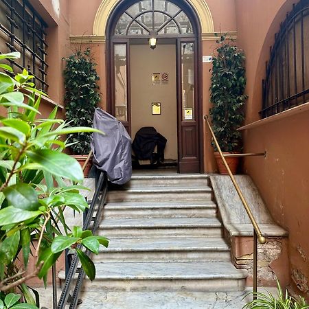 Nazionale Palace Suites Rome Buitenkant foto